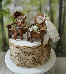 Shop custommade for personalized wedding cake toppers and centerpiece decor. Hunting Themed Wedding Cake Topper Bride Groom Hunters Etsy Themed Wedding Cakes Wedding Cake Toppers Cake Toppers