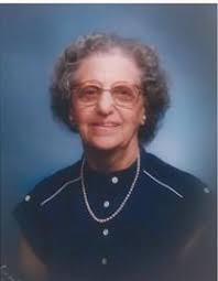 Lillian Lott's Instagram, Twitter & Facebook