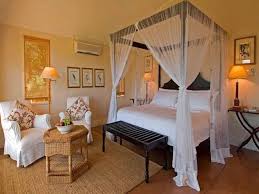 Pictures of canopy bed drapes curtains. 20 Of The Most Beautiful Canopy Bed Curtains Housely