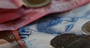 El monto entregado es de $100 mil por integrante familiar y califican todas las familias que pertenecientes al 80% más vulnerable de la población, según el registro social de hogares, durante los meses de abril, mayo y junio. Comienza Pago De Ife Ampliado Gobierno Adelanta Entrega Del Beneficio