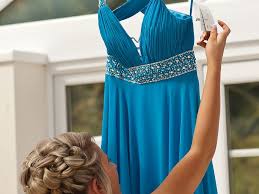 Dress finder has links to top wedding dress designers and formal dress designers, from exclusive bridal couture houses to popular designers whose wedding dresses and formal gowns are available in several countries. Common Prom Dress Mistakes And How To Avoid Them