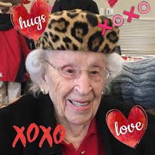 Happy Valentines Day everybody ! ❤️❌⭕️❌⭕️‼️ This photo was taken last Feb  2020 at St. Ann's Church after one of our last Sunday masses together  before the pandemic hit and Gramma was