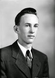 Fanny Ingram's Instagram, Twitter & Facebook