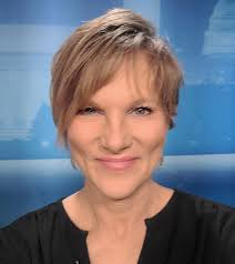 Hillary Howard's Instagram, Twitter & Facebook