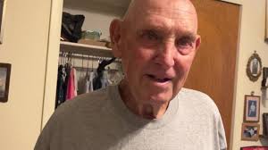 Local baseball legend Bufe C. Morrison recalls amazing Dudley Field game