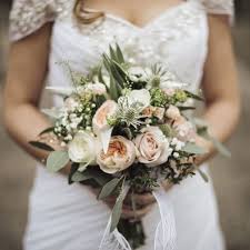 Diy carnation, baby's breath and scabiosa pod bouquet. 32 Beautiful Winter Wedding Bouquets Weddingsonline