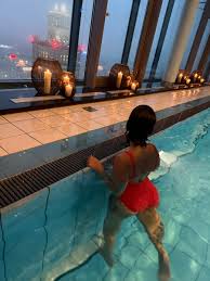 Khadija Alyafei ببرد كسي