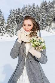 Hessnatur.com has been visited by 10k+ users in the past month Inspiration Fur Eure Winterhochzeit Im Schnee