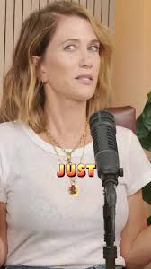 Good Hang with Amy Poehler Fan Game Show Hosts Hilarious Mishap Kristen  Couldnt Stop Laughing