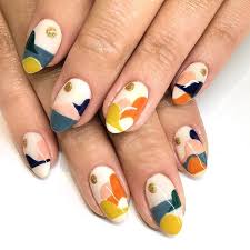 Modern Art Inspired Nail Design Do You Need Some Amazing Spring Nail Art Inspiration Try Waves Of Colors On T Spring Nail Art Abstract Nail Art Picasso Nails