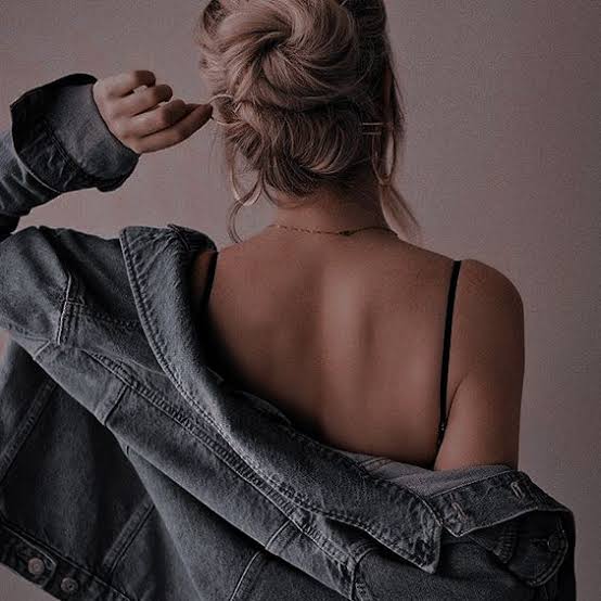 Penceredeki Kad�n 🌼