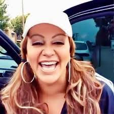 Erendida Gomez's Instagram, Twitter & Facebook