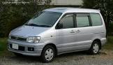 TOYOTA-NOAH
