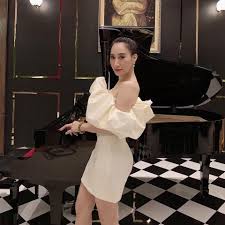 40 clip quay lén Vũ Hương Mai đồng loạt bị phát tán