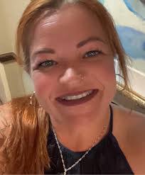 Christy Rosson's Instagram, Twitter & Facebook