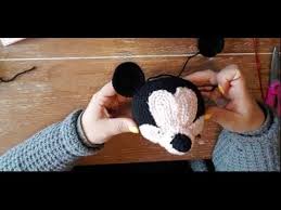 10 best micky maus kopf vorlage kostenlose malvorlagen mickey mouse my blog micky maus kopf vorlage motivtorte rezepte geburtstagstorten mickey mouse ausmalbilder für kinder. Micky Maus Ohren Und Schleife Hakeln Anleitung Youtube Maus Hakeln Mickey Mouse Hakeln Micky Maus