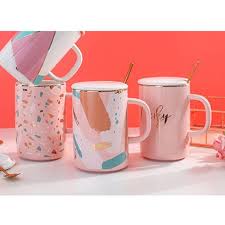 Wholesale New Design Pink Color 4pcs Set Coffee Mug With Lid And Spoon Mugs Mugs Set Cheap Coffee Mugs