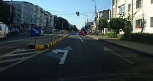 Din cauza pandemiei de coronavirus nicio activitate nu se mai desfășoară ca în trecut… ca acum circa 7 luni. AtenÅ£ie Soferi ModificÄƒri De Semne De CirculaÅ£ie Intr O Mare IntersecÅ£ie Din Botosani Botosaninews Ro