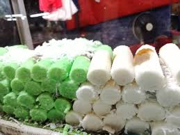 Mendengarkan resep kue putu bahan kue putu cara membuat kue putu enak lezat. Putu Bambu Kampung Baru Home Facebook