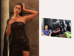During her weight loss journey, shweta ensured she stuck to a healthy. Shweta Tiwari Transformation Post Her Weight Loss Transformation Here S Proof That Shweta Tiwari Has A Never Give Up Attitude