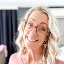 I found my voice this year. It took longer than I expected, tbh. I built  Karching! quietly. In the dark. Head down. Afraid of being seen. Which is  wild... Because visibility is