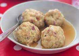 Pranzo di natale e cenone di capodanno: 9 Piatti Tipici Del Trentino Alto Adige Che Devi Provare