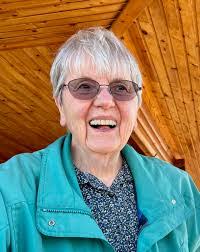 Maria Platt's Instagram, Twitter & Facebook