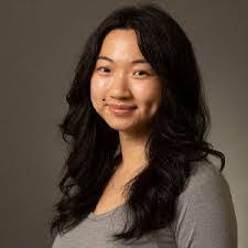 Alanna Hunter's Instagram, Twitter & Facebook