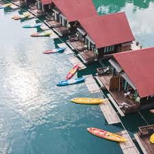 20 Floating Hotels In Thailand That Will Drift You To Sleep Thailand Hotel Floating Hotel Thailand Vacation
