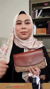 #ULSTrifoldWallet C0ach Hayden Crossbody In Signature Canvas in Tan/Rust  (C5362) RM990 Link:  https://usaloveshoppe.com/product/coach-hayden-crossbody-in-signature-canvas-in-tan-rust-c5362/  All sales ...