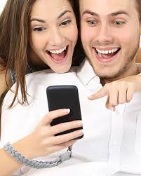 Amazon.com: Jspupifip 2 PCS Boho Macrame Phone Wrist Strap,Cute Cell Phone  Lanyard with Tether Tab Floral Smartphone Wristlet Bracelet Keychain Anti  Theft Strap for Women (White+Green) : Cell Phones & Accessories