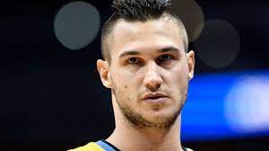 A tutto motore • professional basketball athlete • @gallofede9 ♥️ • marketing & collab danilogallinari.org. Denver Nuggets Forward Danilo Gallinari Unsure Of Next Step For Nba Career Youtube