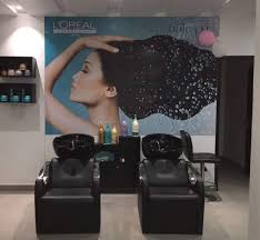 We all have our own clientele, so we are not threatened by other stylists being here. Top 100 Ladies Beauty Parlours In Gurdaspur Beauty Salon Near Me Justdial