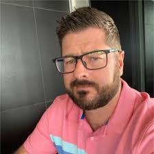 Eric Buhr's Instagram, Twitter & Facebook