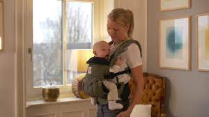 Sie haben permanenten körperkontakt zu ihrem baby, sind unabhängig und haben die gewissheit, dass. Ergobaby 360 Babytrage Set 4 Tragepositionen Von Geburt An Paket Online Kaufen Baby Walz