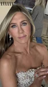 Today was all about skin! I started by dabbing CHANEL Sublimage La Lotion  over Jennifer’s face and décolleté. Then, I applied CHANEL Sublimage Le  Fluide Emulsion onto her T-zone to mattify the area. ...