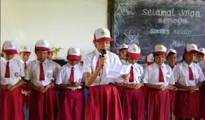 Dengan kesunguhan hati ingin kuucapkan sebuah kata selamat ulang tahun pada kakak ku tercinta. Kumpulan Puisi Perpisahan Untuk Kakak Kelas Sd Operator Sekolah