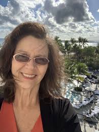 Sky Express lost luggage issue in Athens