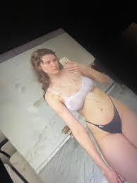 Naughty Chinese sweetheart ready for action - EroMe exclusive