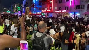 Spring break is a vacation period in early spring at universities and schools, which started during the 1930s in the us and is now observed in many other countries as well. Iconic South Beach Bar Temporarily Closes To Protect Staff After Wild Spring Break Nights