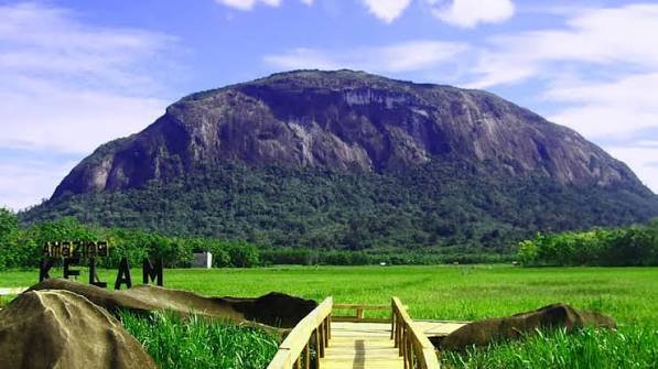 Wisata Bukit