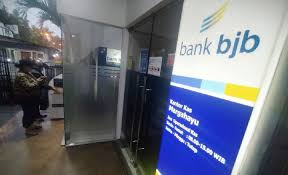 For faster navigation, this iframe is preloading the wikiwand page for bank bjb. Bank Bjb Atur Jam Operasional Selama Ppkm Darurat Bisnis Tempo Co
