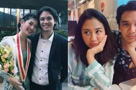 Selama berpacaran di 2018 lalu, windy dan baskara jarang pamer kebersamaan di social media Pernah Jadi Kekasih Baskara 10 Adu Gaya Windy Apsari Vs Sherina Munaf