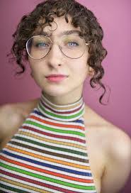 Alexis Molnar's Instagram, Twitter & Facebook