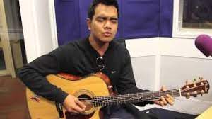 Maka dari itulah saya terpanggil untuk memberikan yang terbaik kepada anda data dan maklumat mengenai biodata dan. Erakustik Akhiri Penantianku Alif Satar Youtube