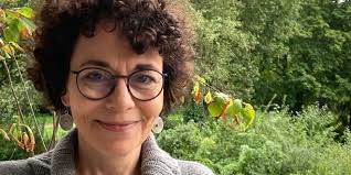 Barbara Wunderlich's Instagram, Twitter & Facebook