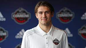 The latest stats, facts, news and notes on filip zadina of the detroit red wings. Zadina Improved Nhl Draft Chances With Performance In Juniors