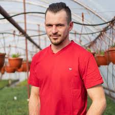 Edycji rolnik szuka żony żeni się z magdą mos (31 l.). Adrian Z Rolnik Szuka Zony 6 Nazwisko