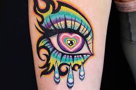 If you're considering getting a tattoo like this, it's best to try to find a tattooist who specializes in this aesthetic, even if it means looking outside your area or paying a bit more than expected. 25 Psychedelic Tattoos That Explode With Color Creativity