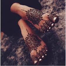 Top 31 Dainty Engagement Mehndi Designs For Bride Engagement Mehndi Designs Legs Mehndi Design Henna Designs Feet